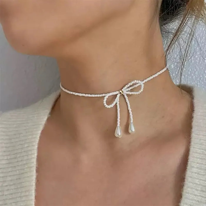White Grace Choker