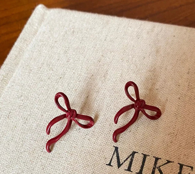 Berry Bow Studs