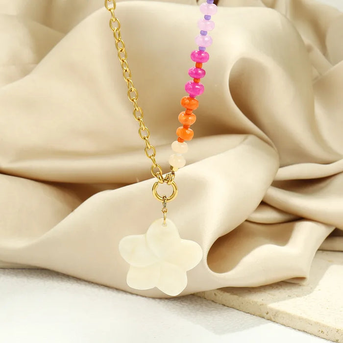 Holiday Bloom Necklace