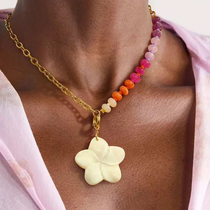 Holiday Bloom Necklace